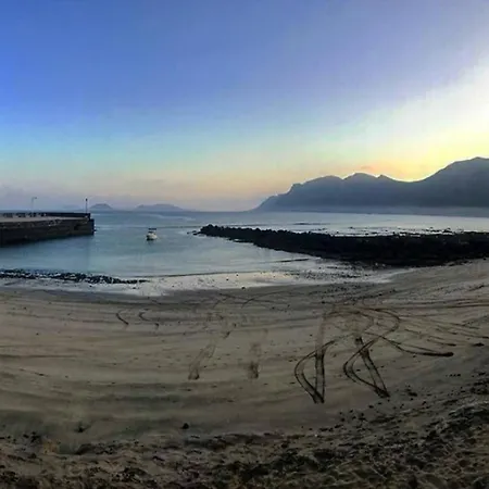 Appartement Caleta De Famara Primera Linea De Playa Teguise (Lanzarote)