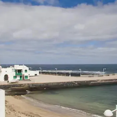 Caleta De Famara Primera Linea De Playa * Teguise (Lanzarote)